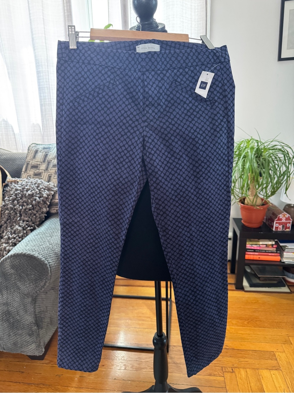 GAP Women's Navy Patterned Skinny Pants